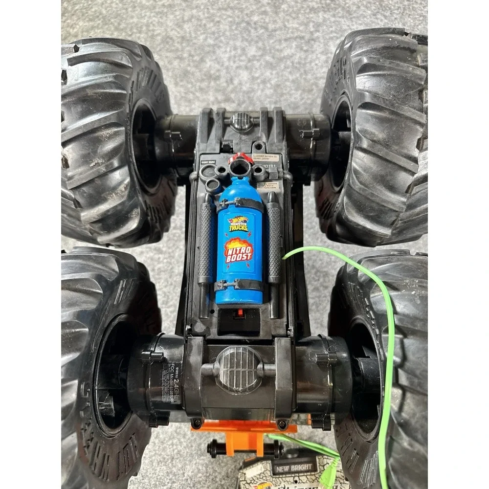 Hot Wheels RhinoMite RC Monster Truck New Bright Remote Control Tested w/ Nitro
